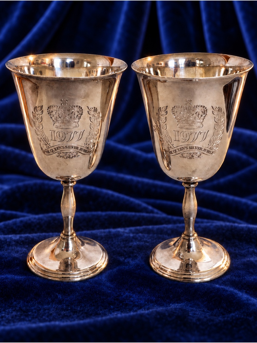 Vintage 1977 Queen Elizabeth II Silver Jubilee Goblets Pair England Cavalier